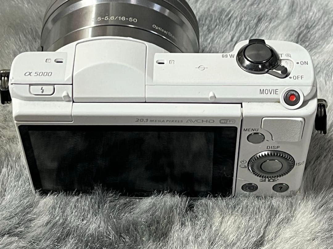 SONY a5000 パワーズームレンズキット ホワイト　ジャンク品　本体のみ