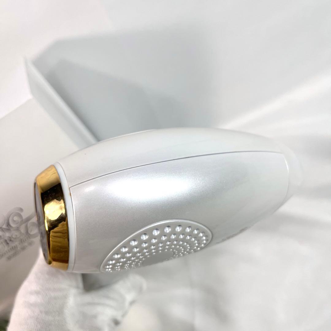 【動作確認済み】たかの友梨　フォトリフト35 美顔器　残337789