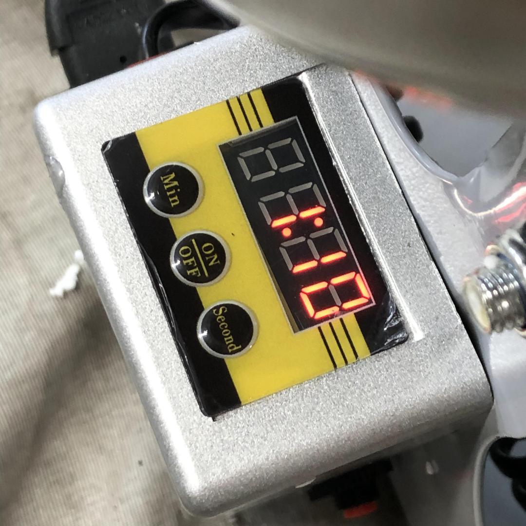 H*n様 CGOLDENWALL HC-2500 粉末ミルLED表示 電動微粉砕 - メルカリ