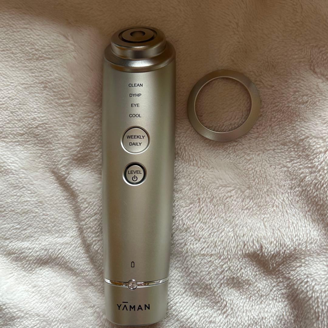 美品！ヤーマン RF美顔器 フォトプラス シャイニー ネオ RF美顔器 フォトプラス シャイニー ネオ 高浸透×リフトケア。表情まで