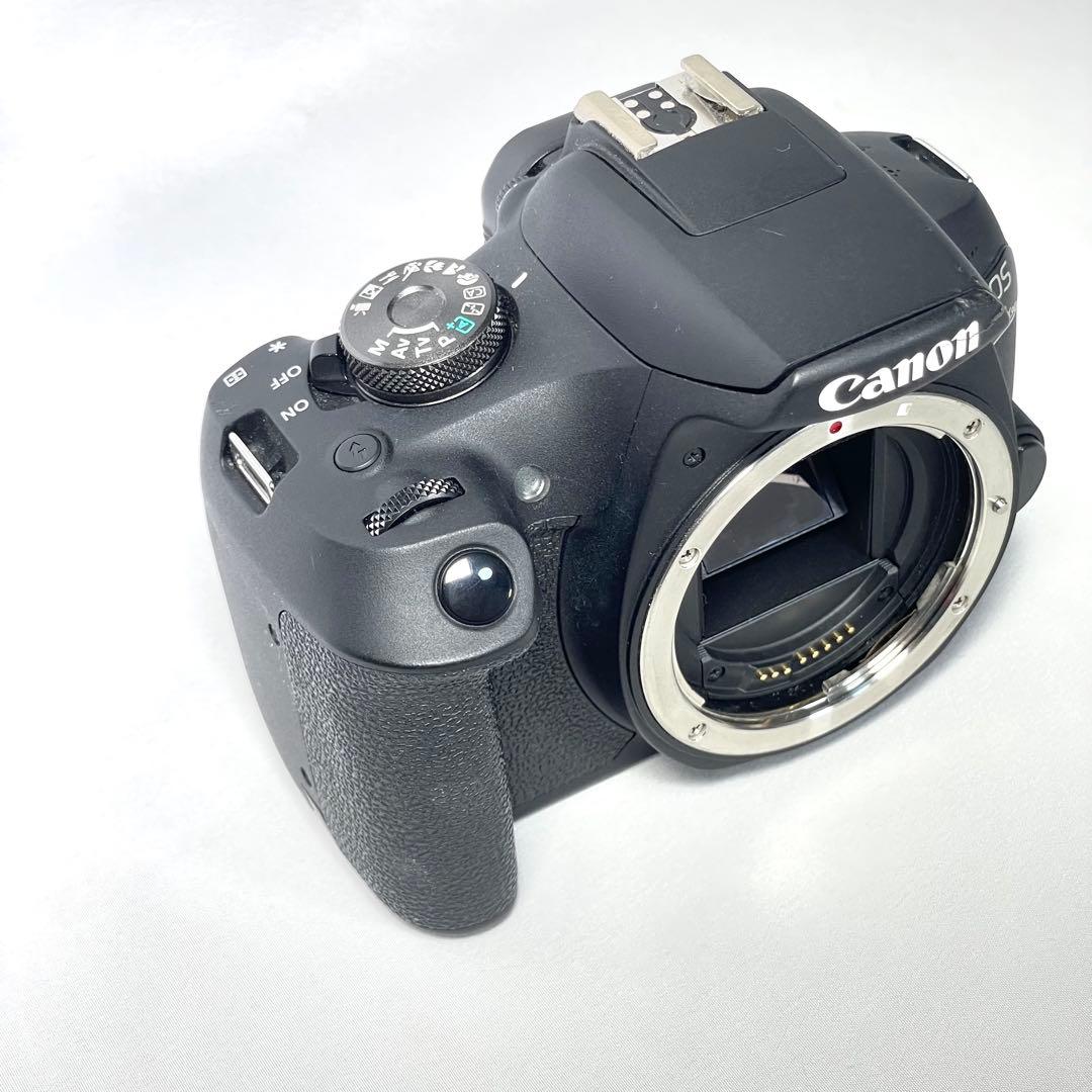 【人気】Canon キヤノン EOS kiss X90 黒　レンズ付　一眼レフ