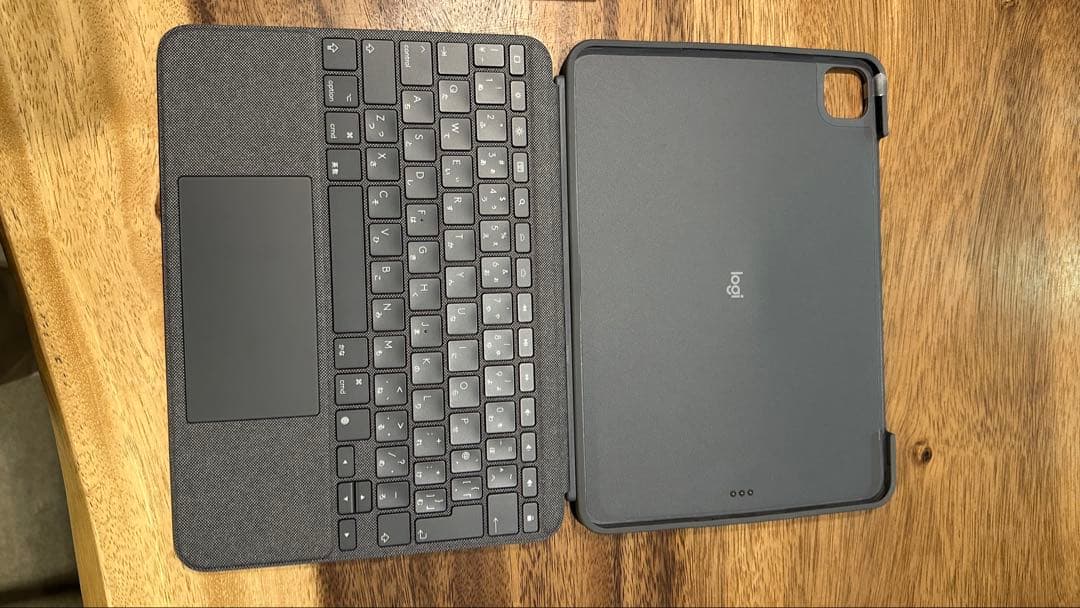 新品ロジクールCOMBO TOUCH キーボードケース（トラックパッド付）