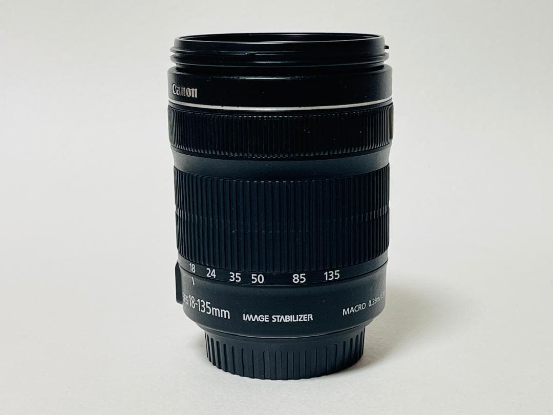 ✨美品✨Canon EF-S 18-135mm F3.5-5.6 IS STM