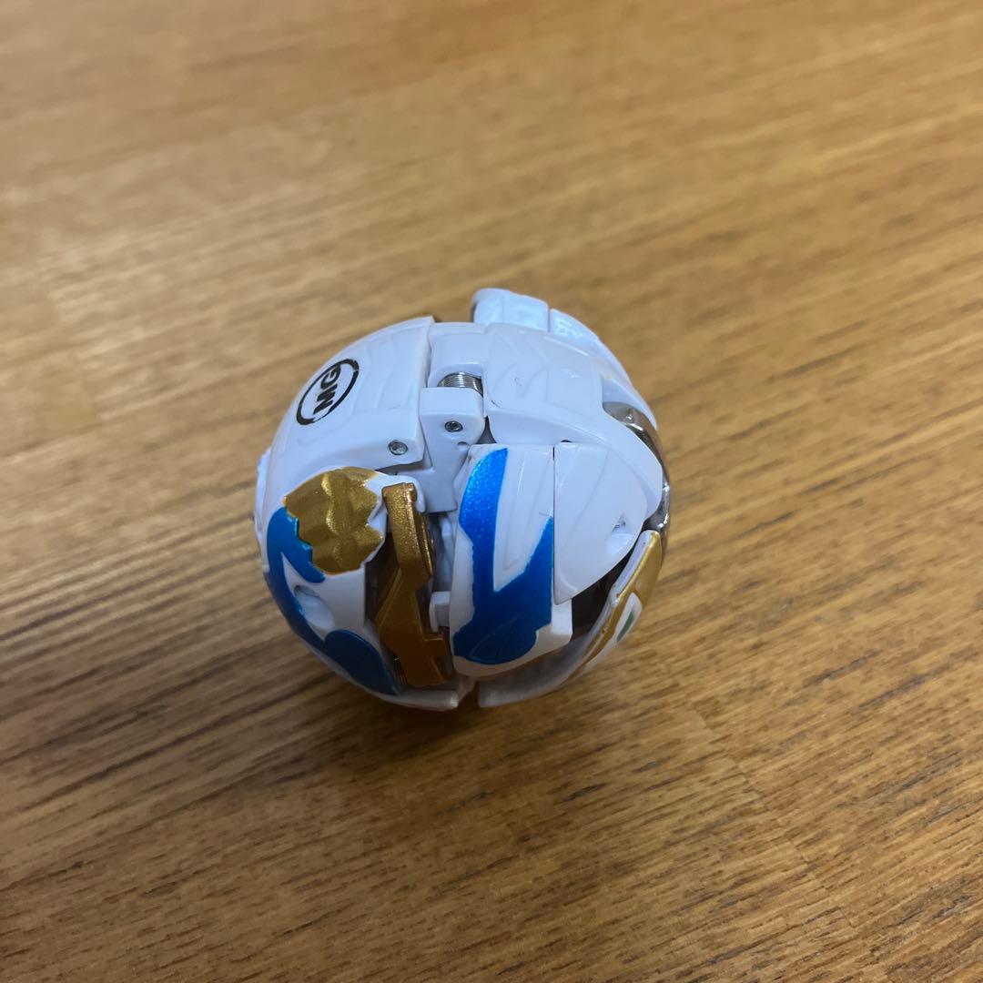 爆丸　皇レオネス