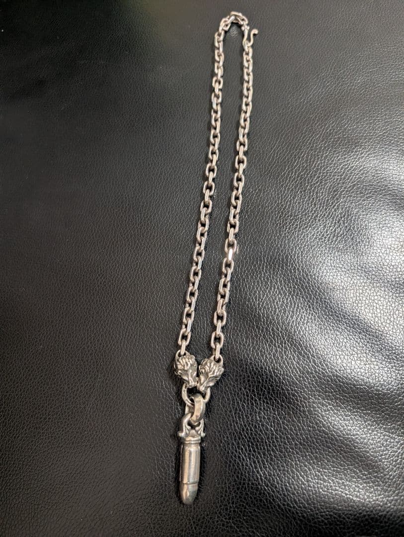 だ*お様 ビルウォールレザーネックレスセット - メルカリ