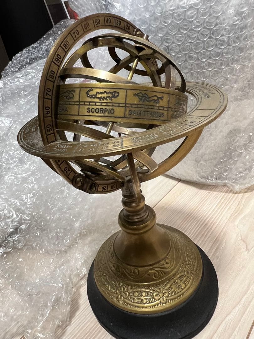 真鍮製 天球儀 アンティーク家具 真鍮製の回転式天球儀 真鍮製 天球儀 アンティークゴールド インテリア オブジェ クラシック