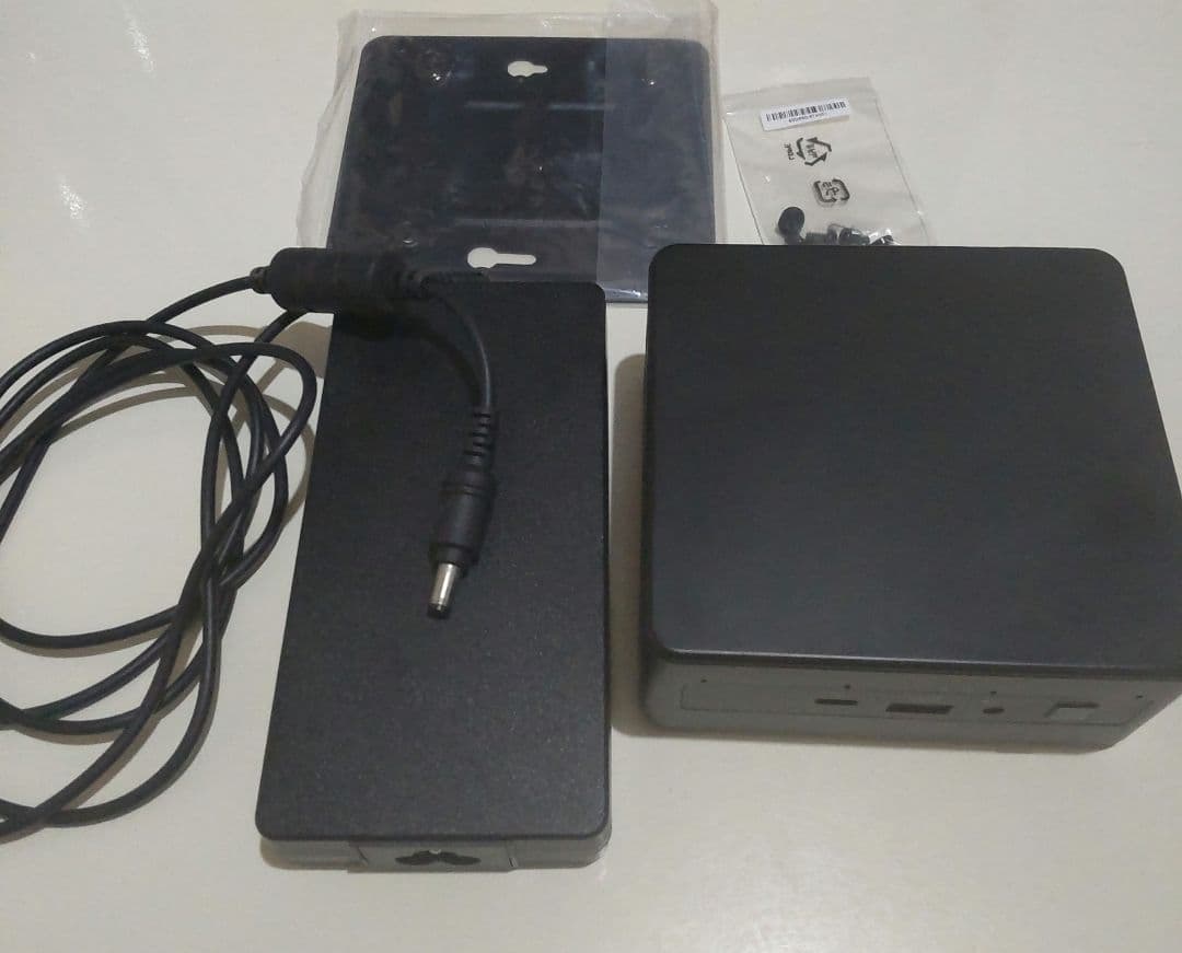 ベアボーン・キット Intel NUC 11 NUC11PAHi5