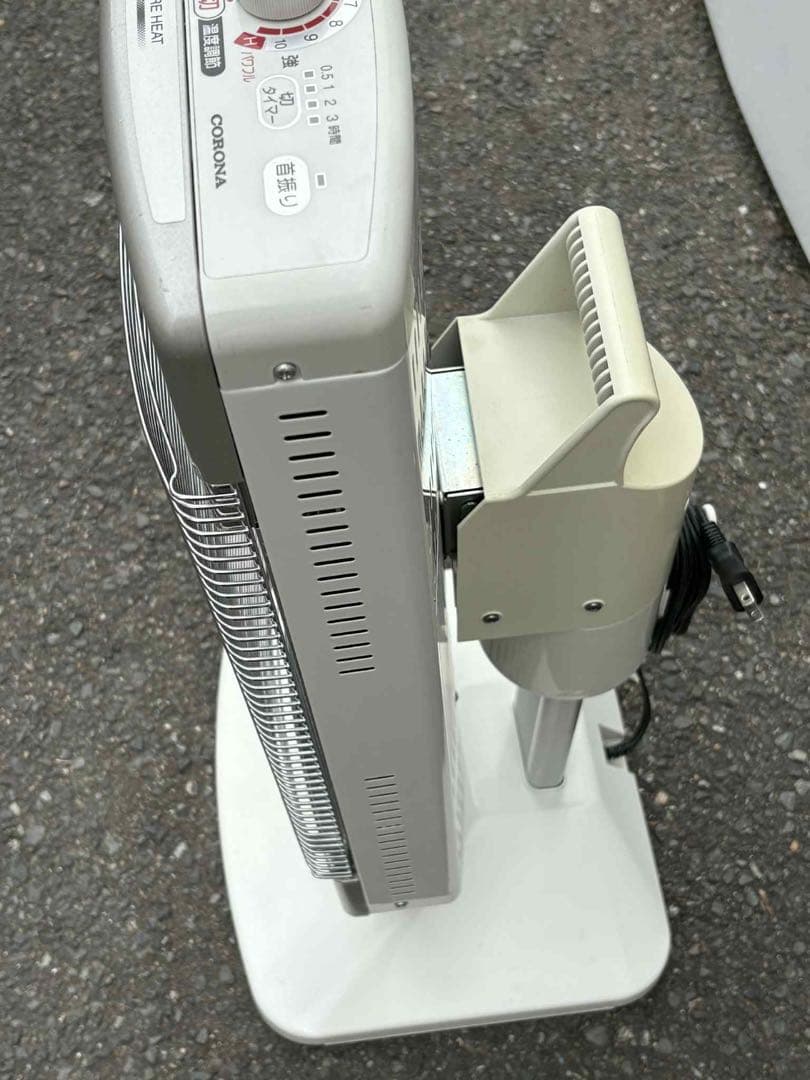 コロナ　CORONA 遠赤外線CORE HEAT 電気ヒーター