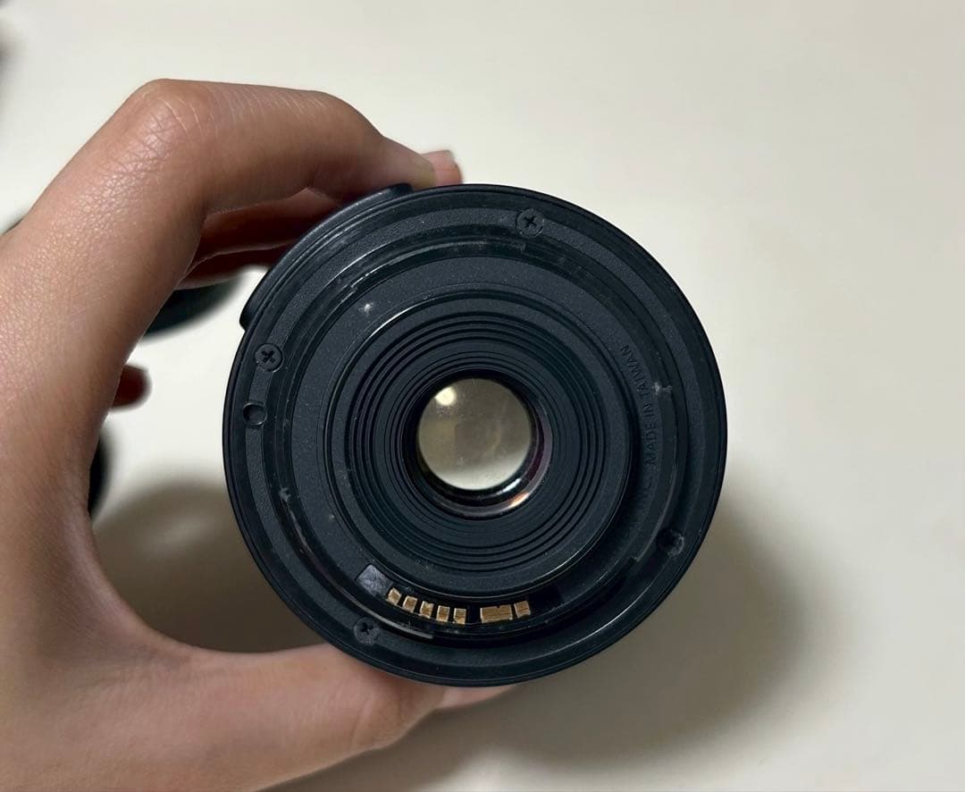 Canon EOS Kiss X4デジタル一眼レフ 2本レンズ付き