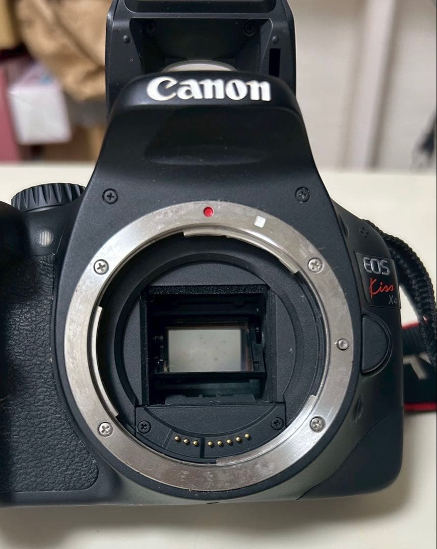 Canon EOS Kiss X4デジタル一眼レフ 2本レンズ付き
