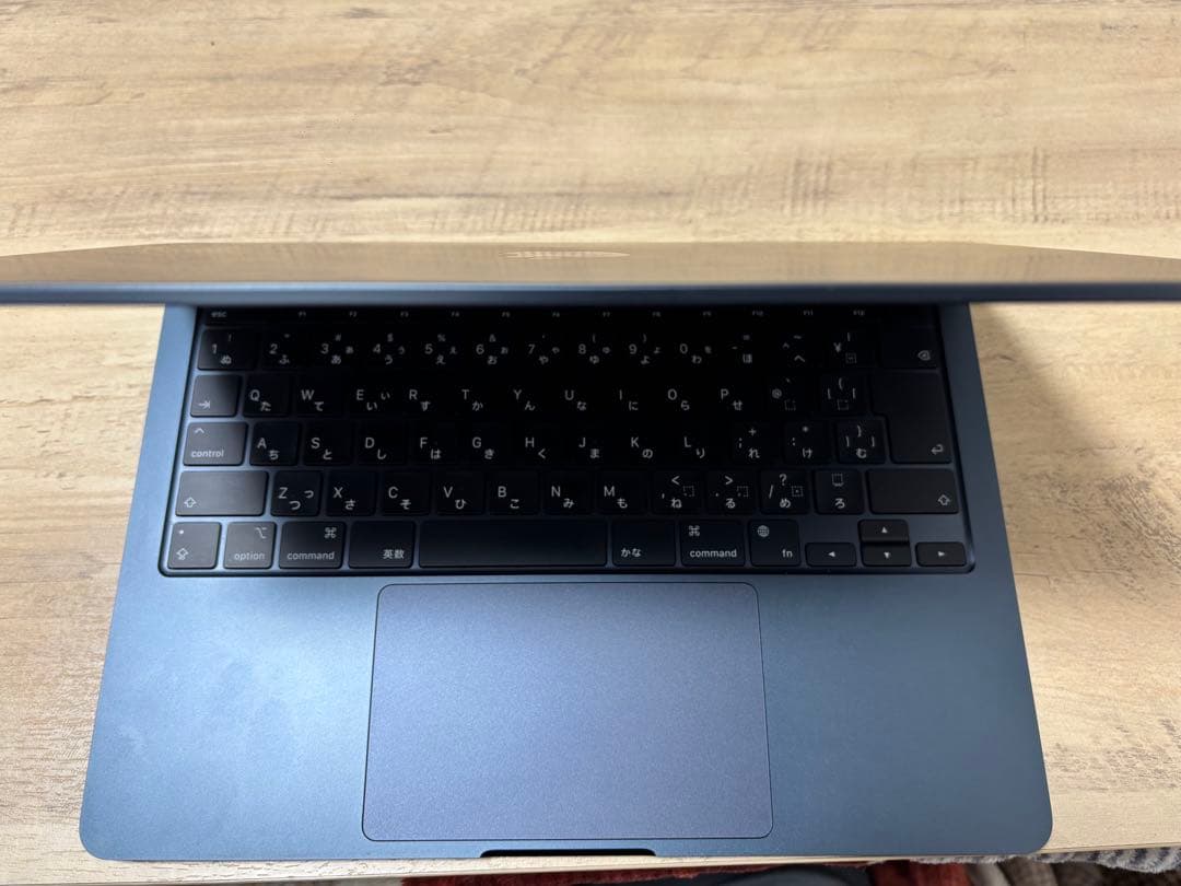 MacBook Air M3 メモリ8 G 256G 超極上　バッテリー100%