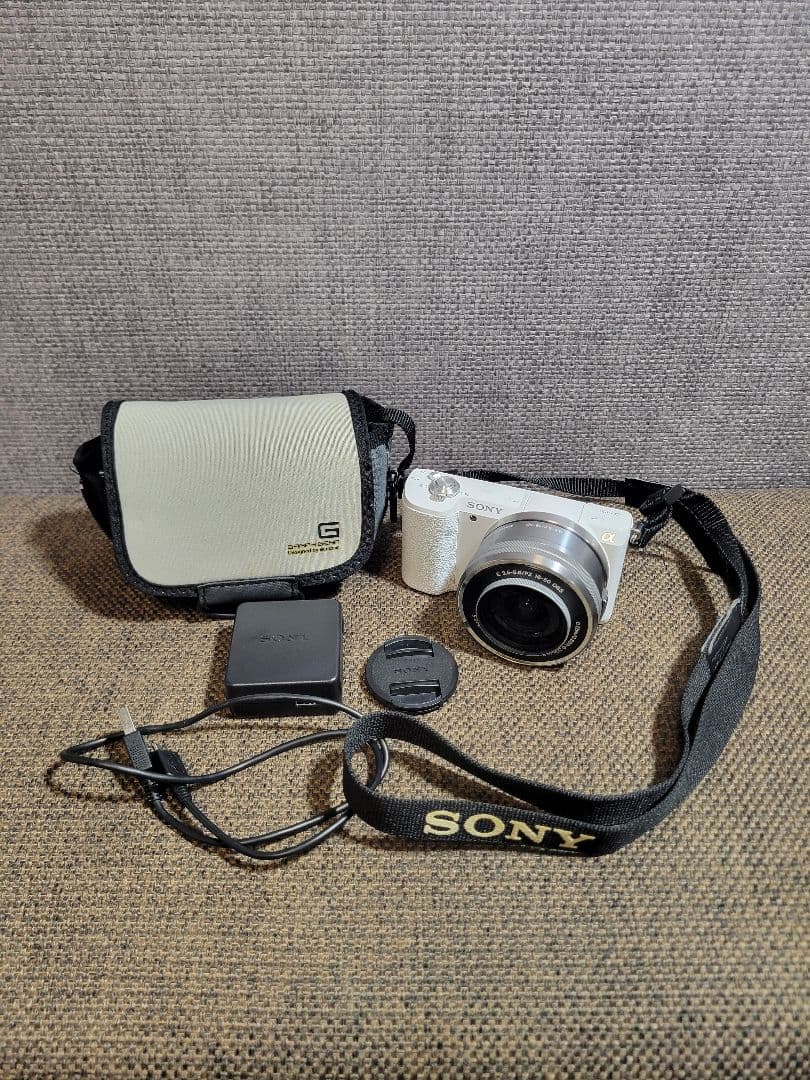 SONYα5100 ILCE-5100L　パワーズームレンズキット　ホワイト