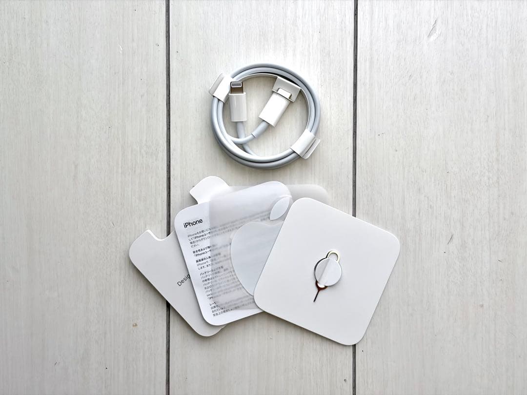 iPhone 14 128GB スターライト SIMフリー