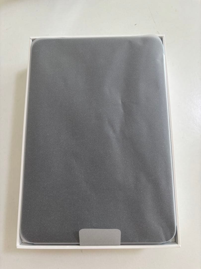 バ*8様 【新同品】 iPad mini (A17Pro) Wi-Fi 128G