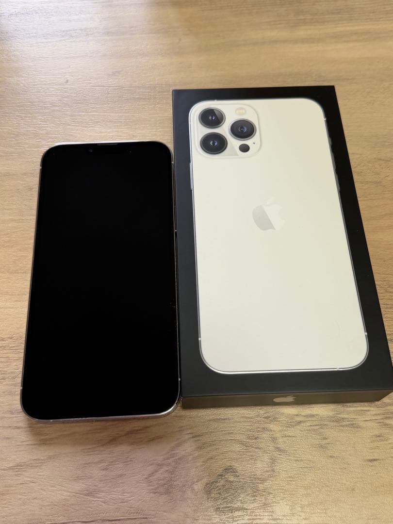 【最終値下げ！】 iPhone 13 Pro Max シルバー 本体