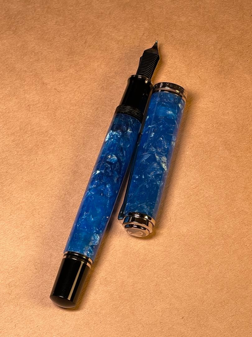 最終値下げ Pelikanペリカン万年筆M805 ヴァイブラントブルーケース