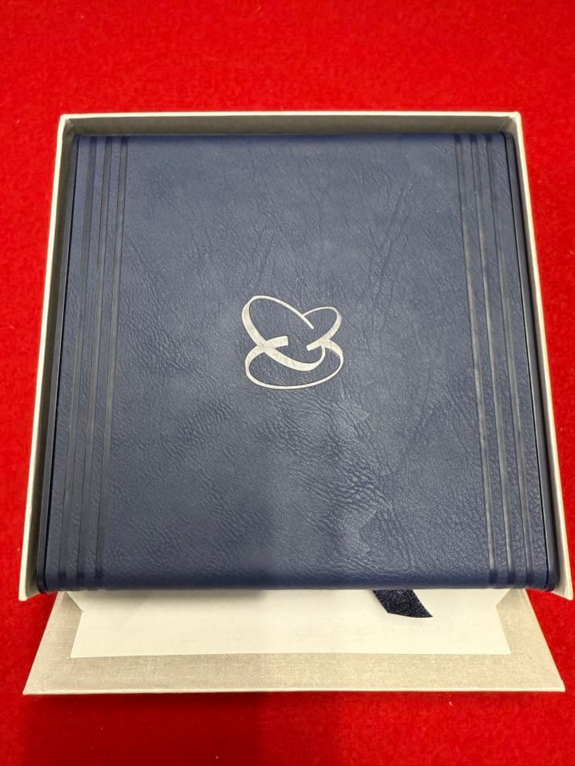 中国 パンダ 純銀 銀貨 2015年 50元 重量155.89g 5o - メルカリ