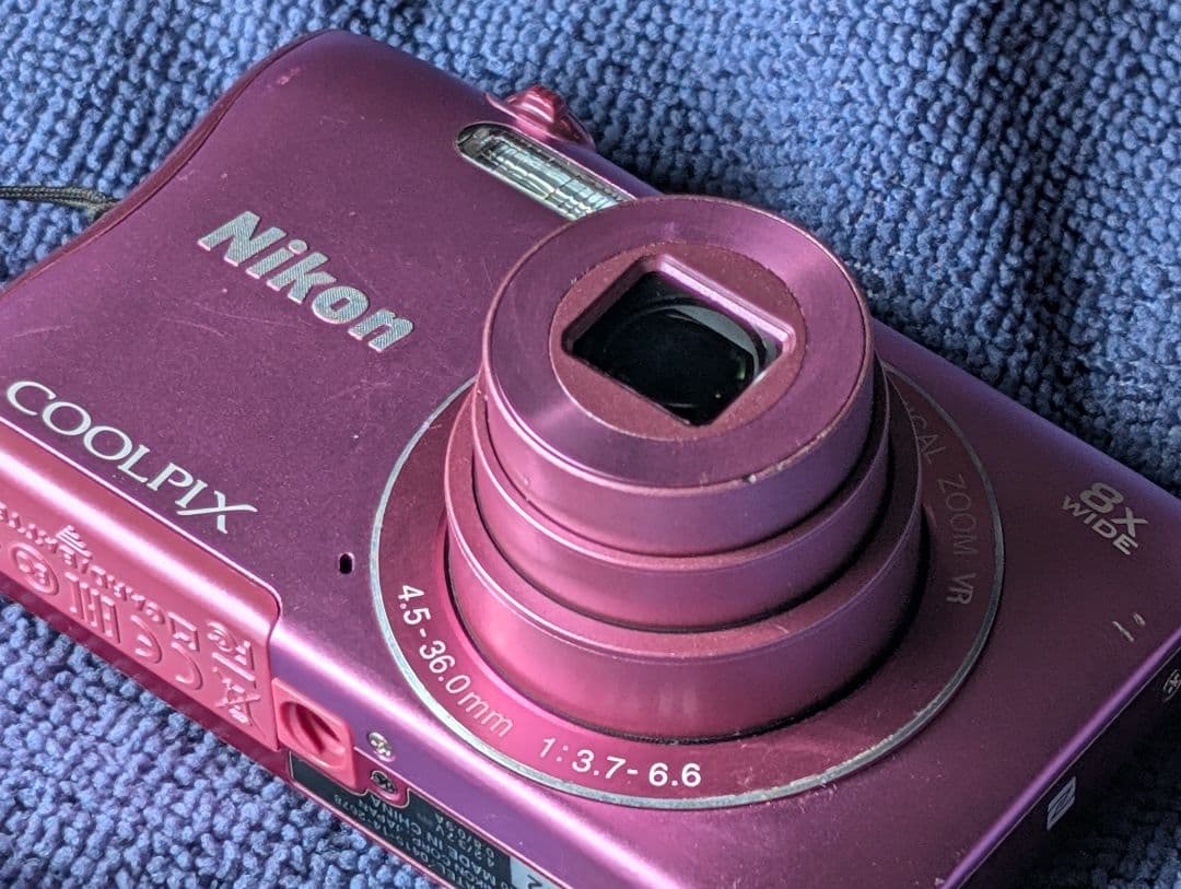 Nikon ニコン COOLPIX S3700 ピンク 動作品 バッテリー付