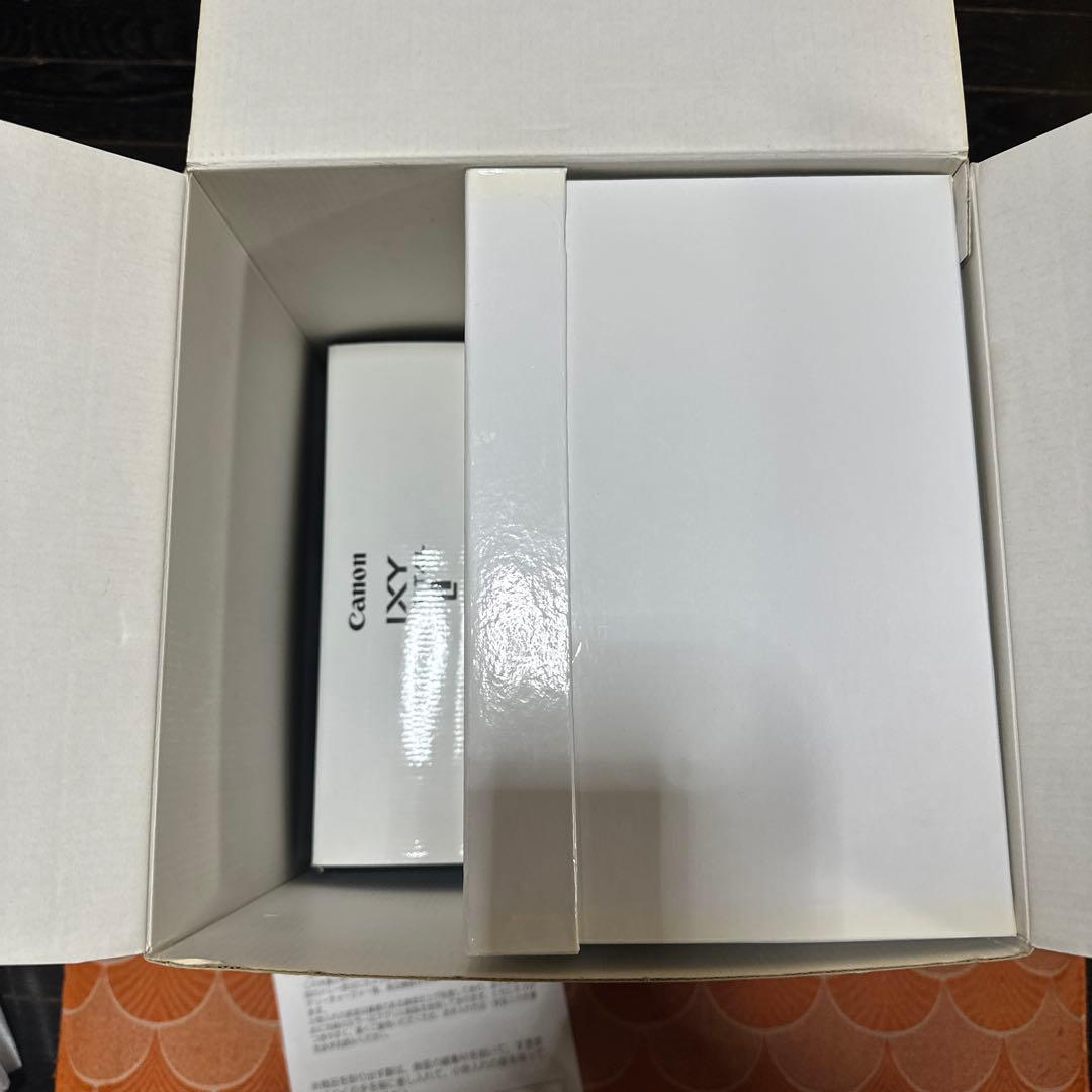 入手困難品　IXY digital 30周年　モデル　化粧ケース　当時品