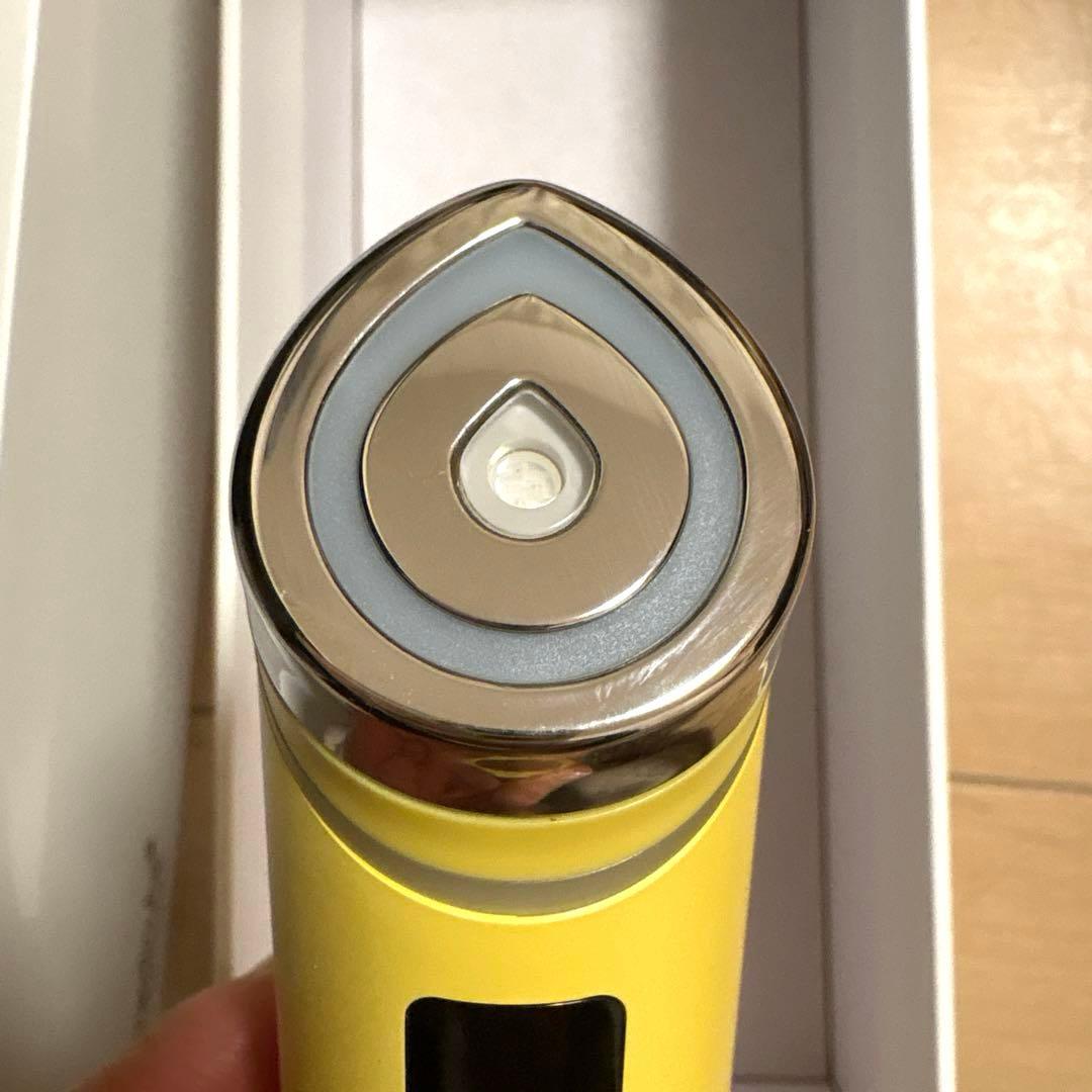 medicube メディキューブ ブースタープロ 　イエロー　くまヘッド付き