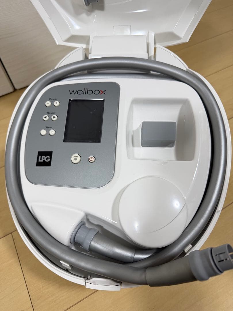 【ほぼ未使用】wellbox ウェルボック エンダモロジー 美顔器