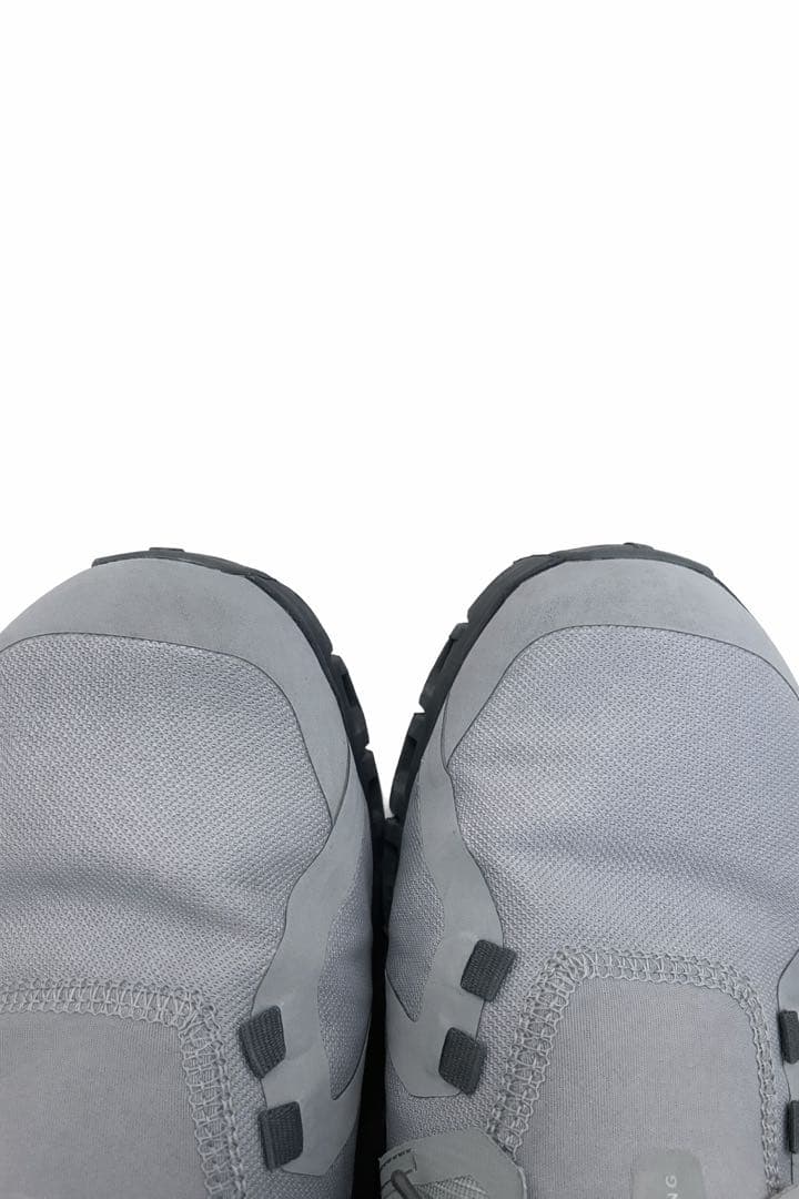 On オン クラウド6 ウォータープルーフ 26.0cm