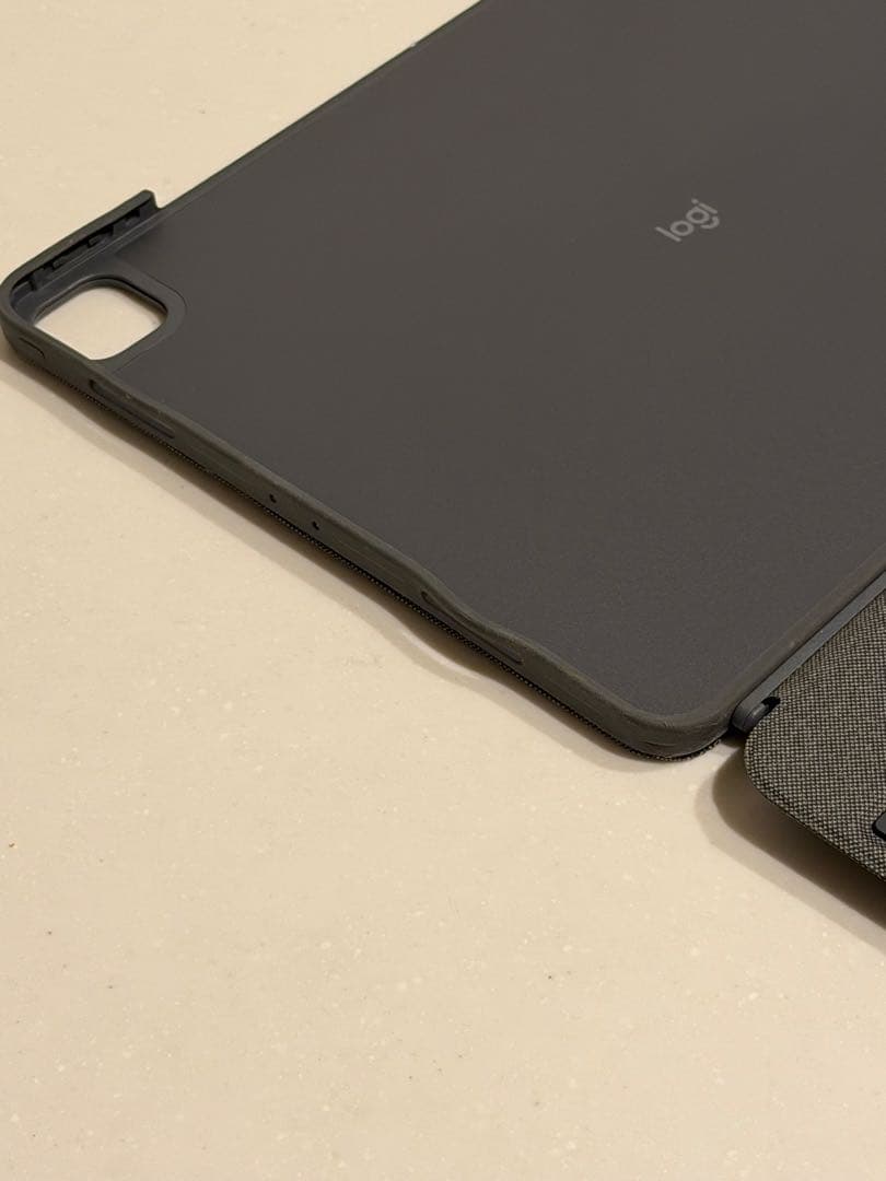 COMBO TOUCH iPad Pro 12.9インチ用キーボードケース