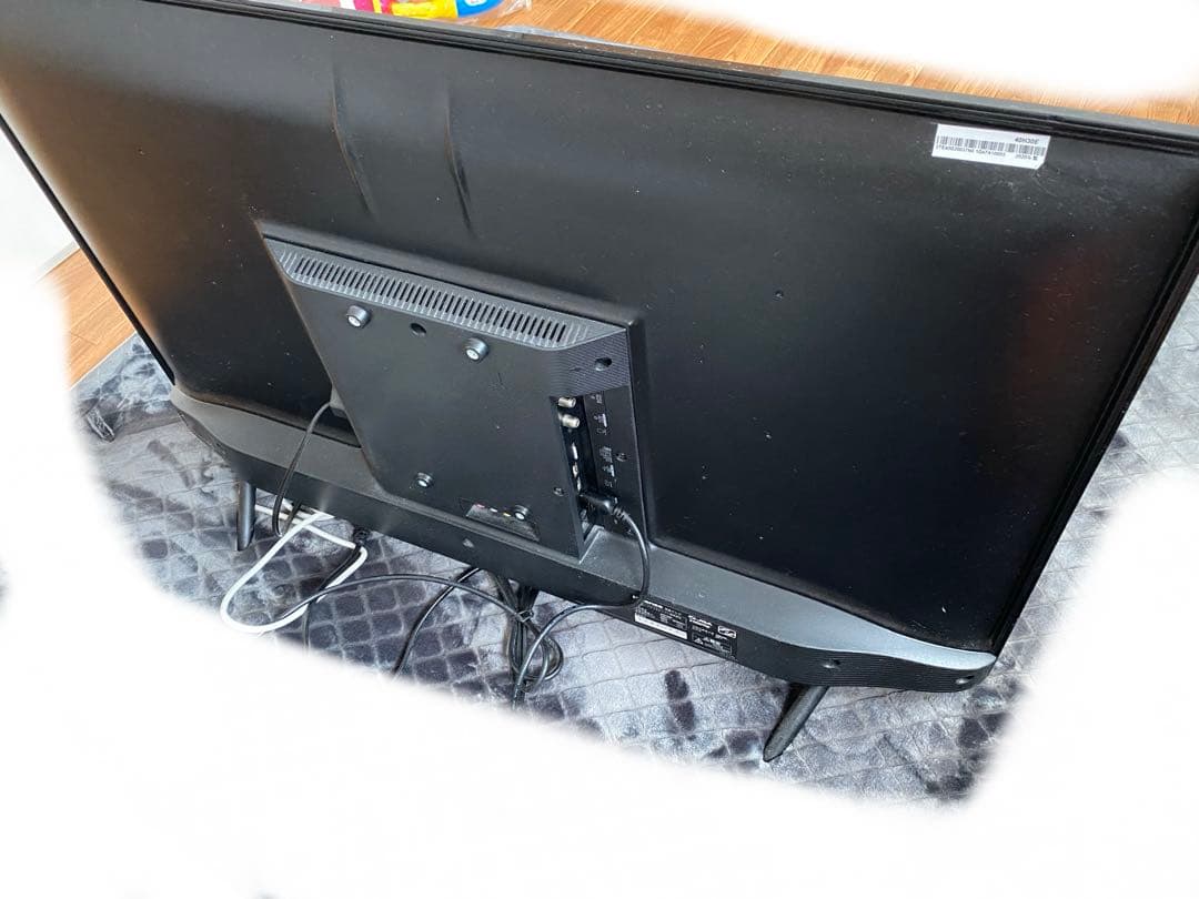 【32型テレビ】Hisence テレビ【中古】テレビ台付【現地受取限定】