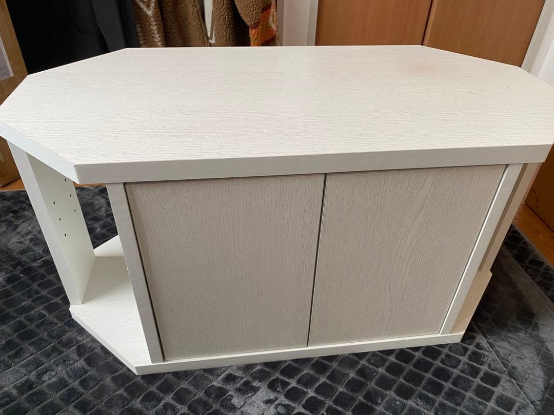 【32型テレビ】Hisence テレビ【中古】テレビ台付【現地受取限定】