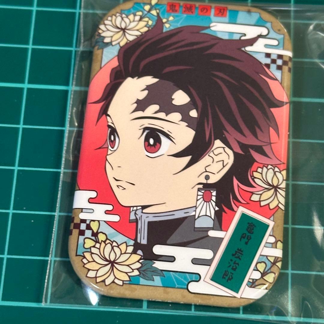鬼滅の刃 竈門炭治郎 まるかく缶バッジ スクエア カンバッジ - メルカリ