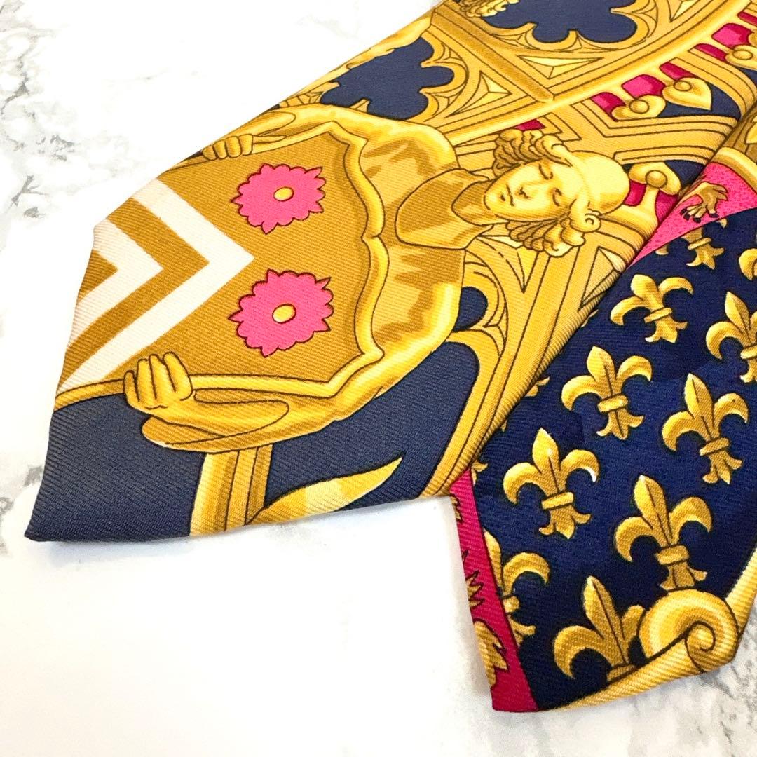 ✨極美品✨エルメス スカーフ柄④ ネイビー✖️豪華贅沢なゴールド