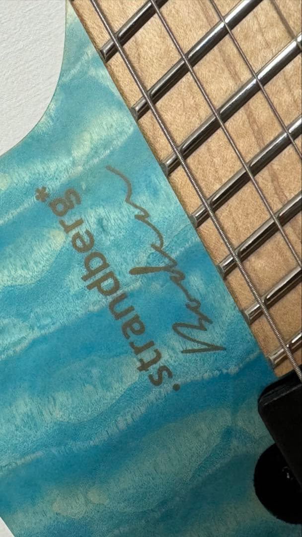 値下げ中✨️ 朝日六花コラボモデル ストランドバーグ 6弦 ケース付き