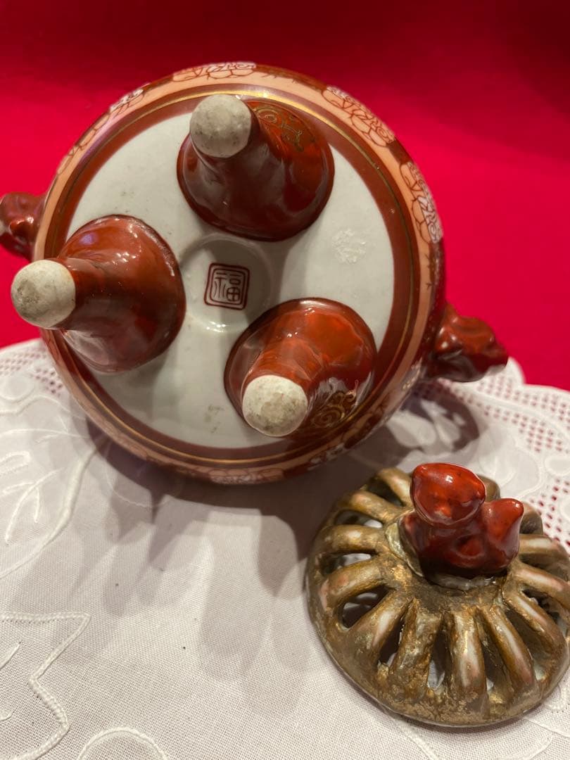 ◉高級 貴重 香炉 銘あり 九谷焼 金彩 赤絵 彫刻 透かし彫り 脚付