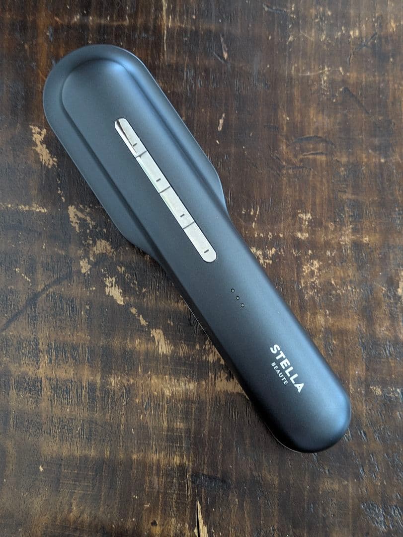 STELLA BEAUTE レーザー&EMSリフトブラシ PRO ブラック