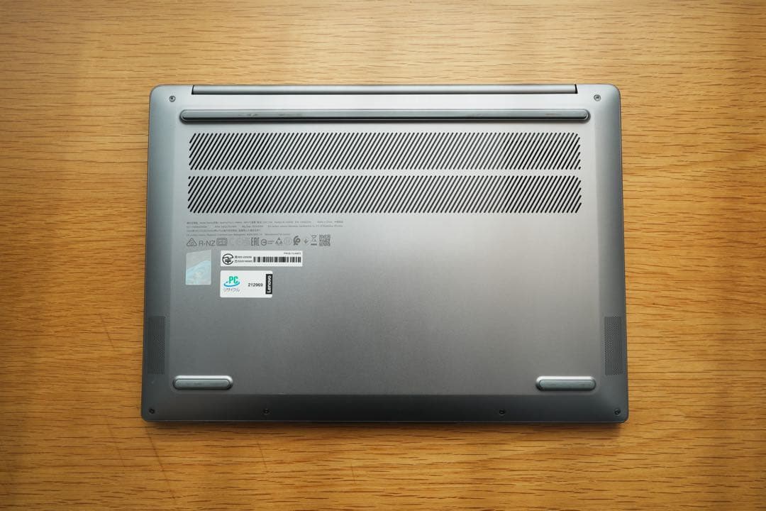 Lenovo IdeaPad Pro 5i 14型 Core Ultra5 美品