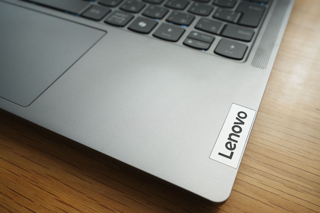 Lenovo IdeaPad Pro 5i 14型 Core Ultra5 美品