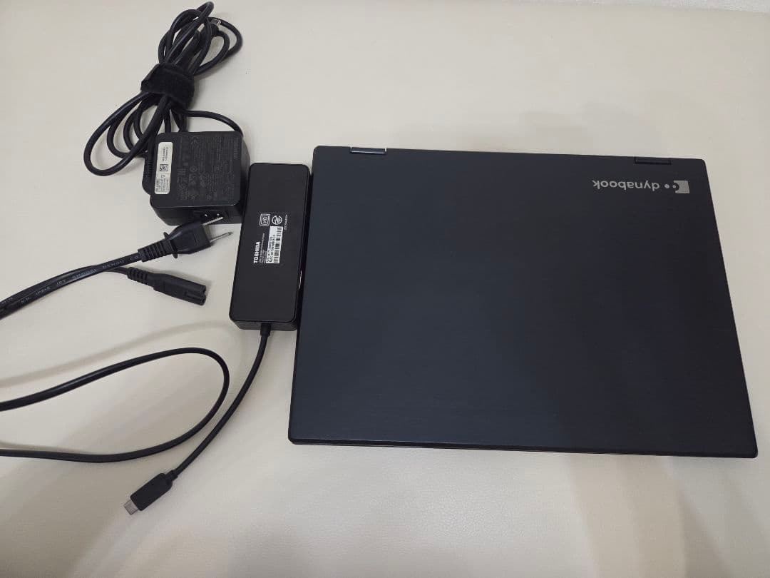 【VC72/B・ dynabook 】バッテリ若干膨れ