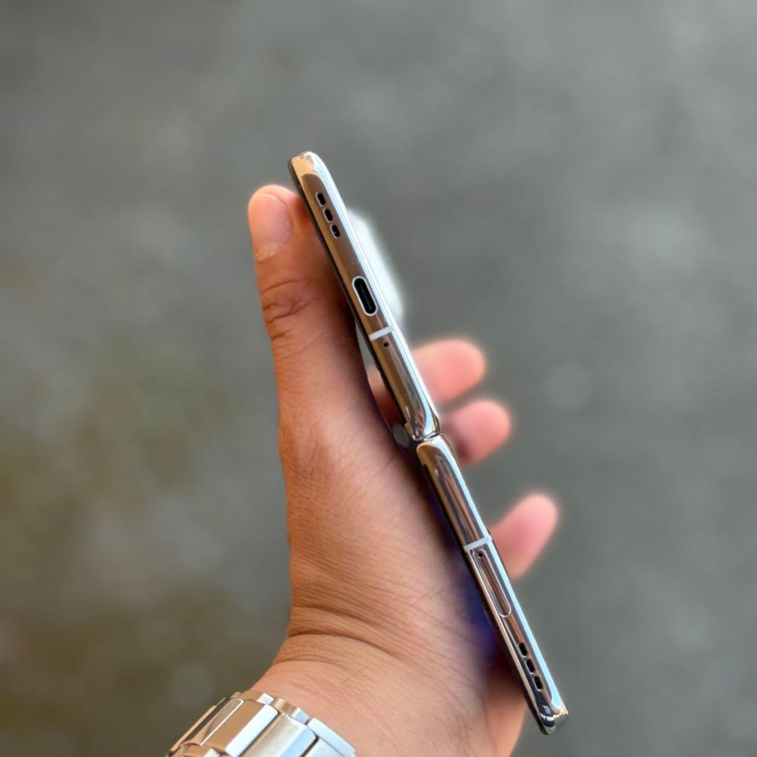 [美品] OPPO Find N ホワイト 512GB Sim Free