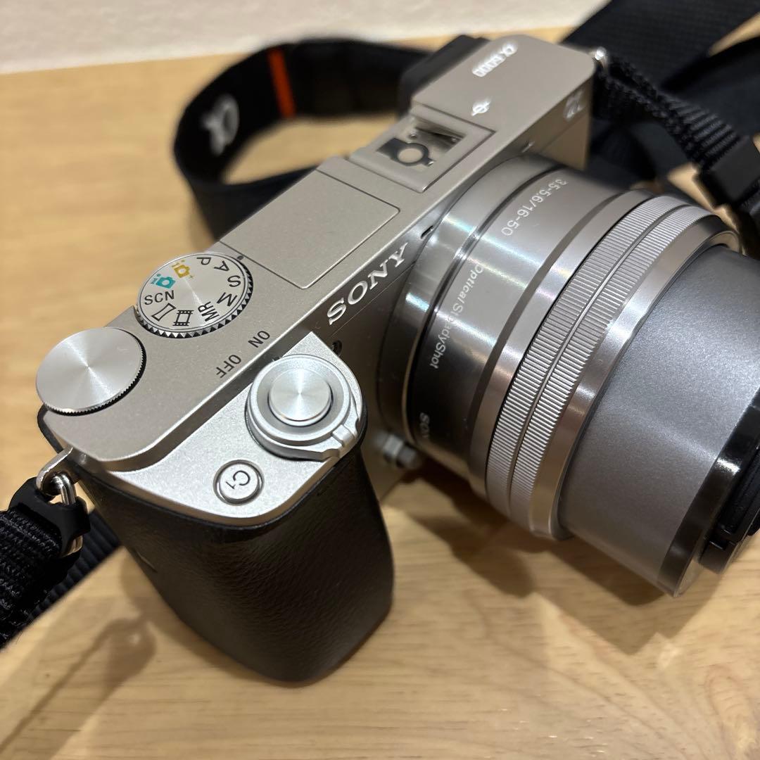 トコぺデイア ソニー　一眼レフ　ミラーレスカメラ　a6000 シルバー