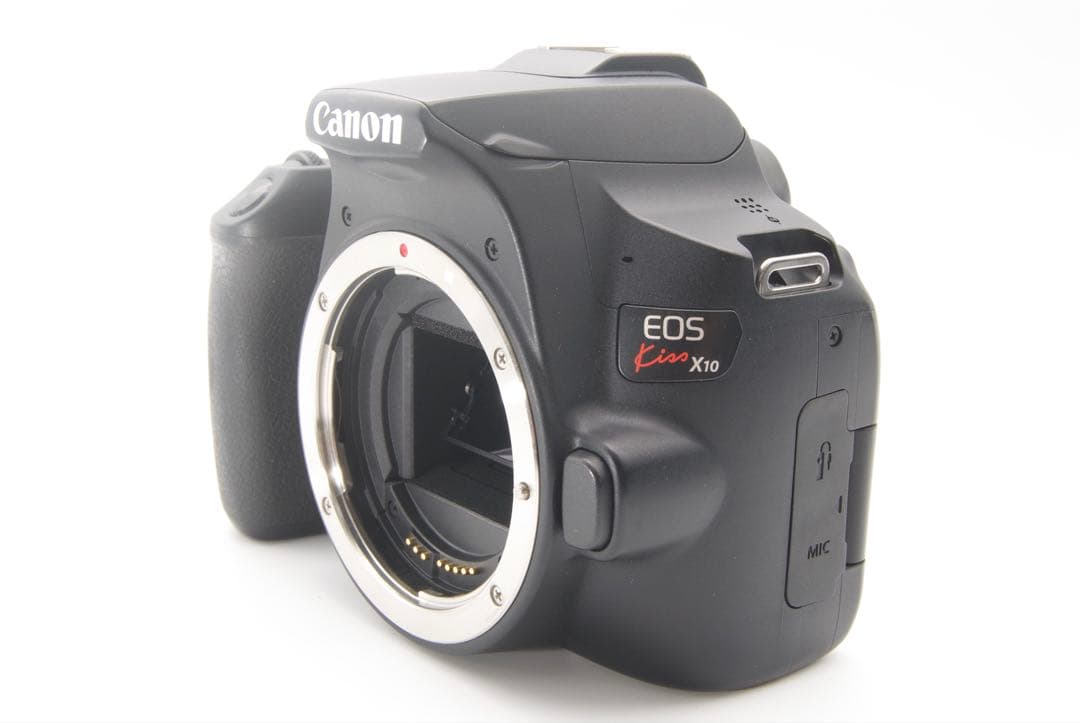 近くから遠くまで撮れる❣️Canon EOS Kiss X10 ダブルレンズ