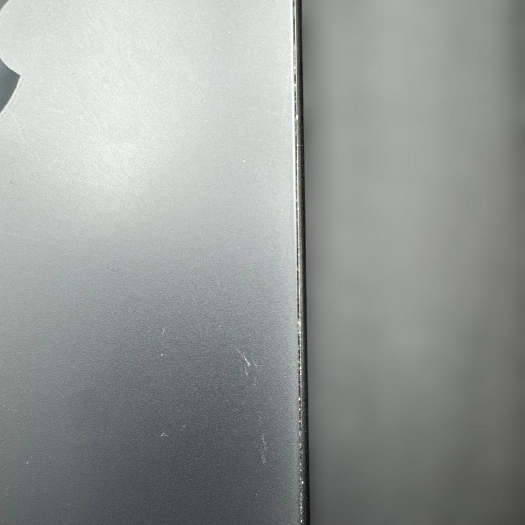 ④Apple iPhone 15Pro スペースブラック　512Ｇ