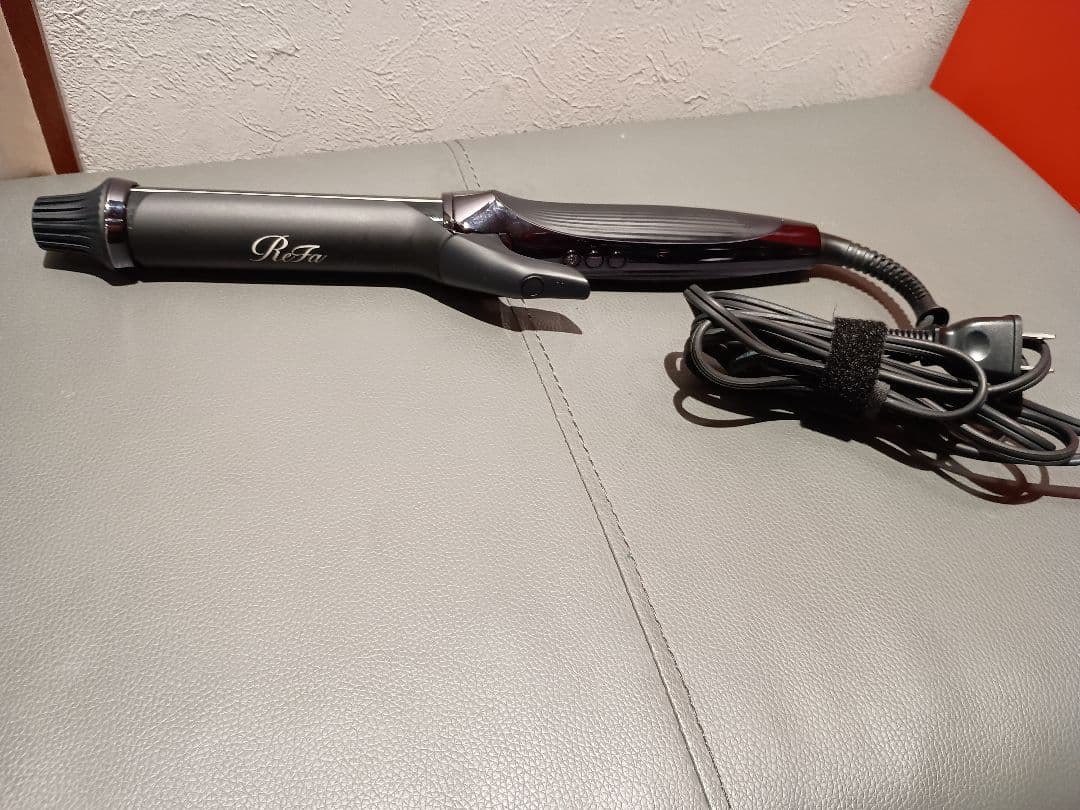 限定価格！リファカールアイロン32mm Amazon.co.jp: 【公式ストア限定】リファ カール アイロン 32mm/ReFa