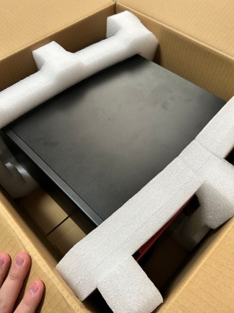 パソコン工房デスクトップPC ブラック/レッド 本体