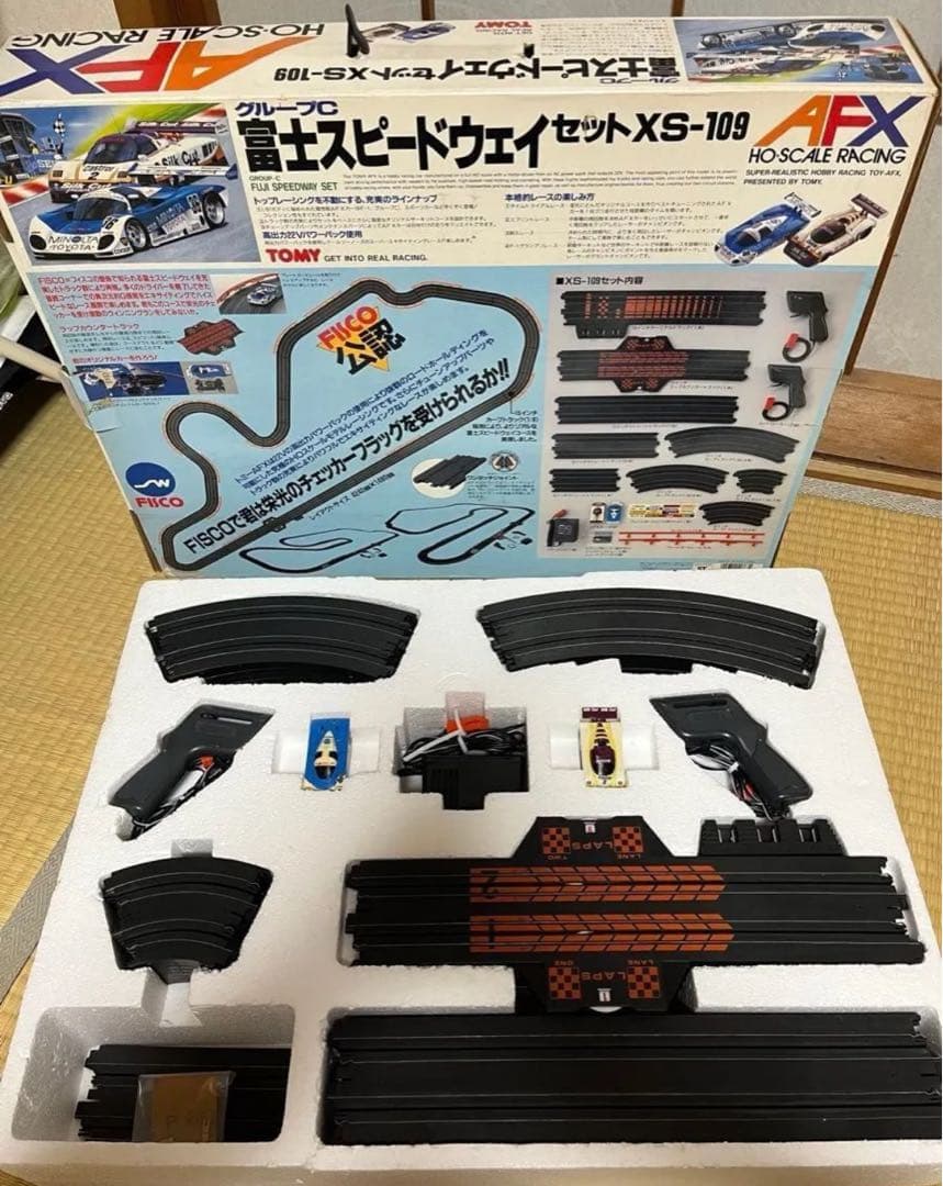 富士スピードウェイセット XS-109 TOMY スロットカー トミー AFX