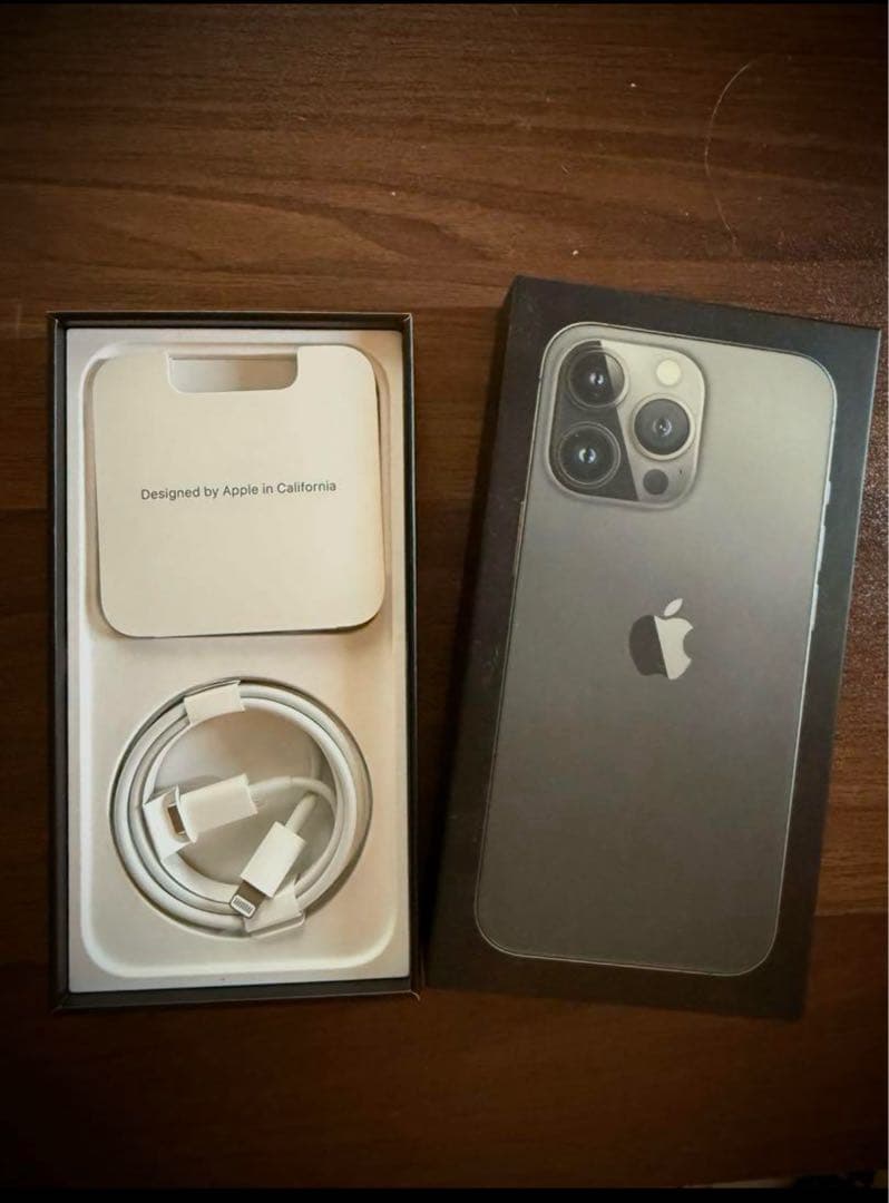 Apple iPhone 13 Pro グラファイト　512GB