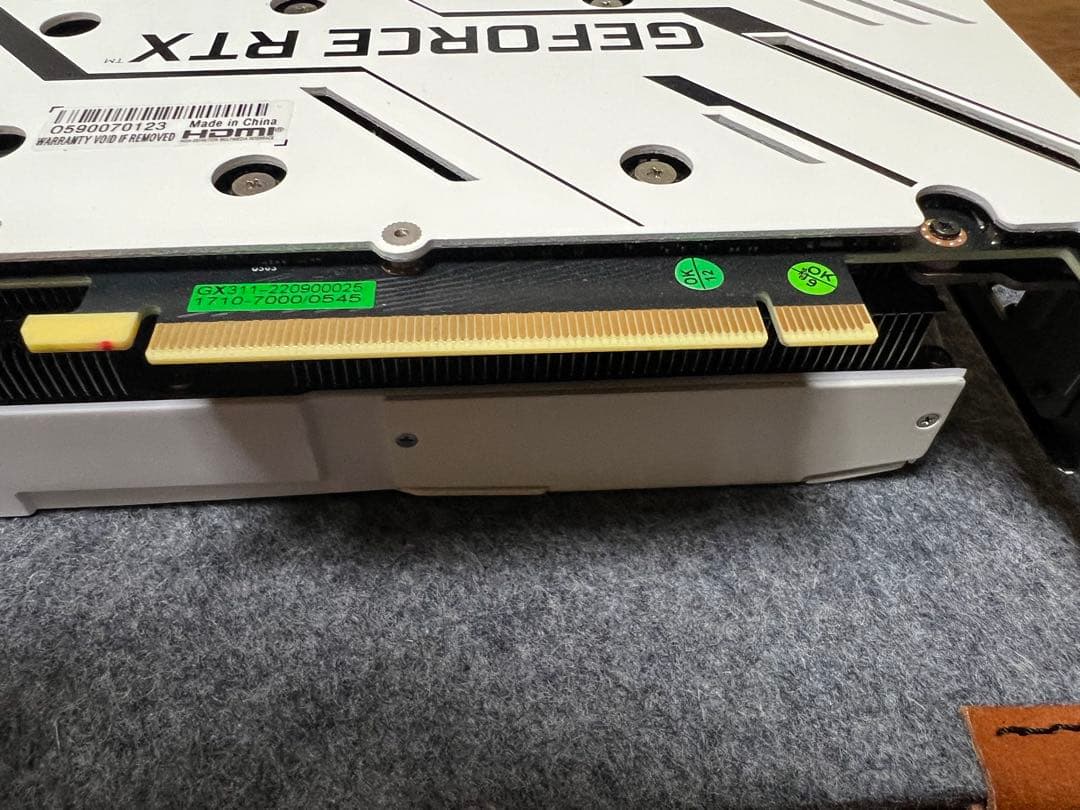 NVIDIA GeForce RTX 3060 Ti グラフィックボード