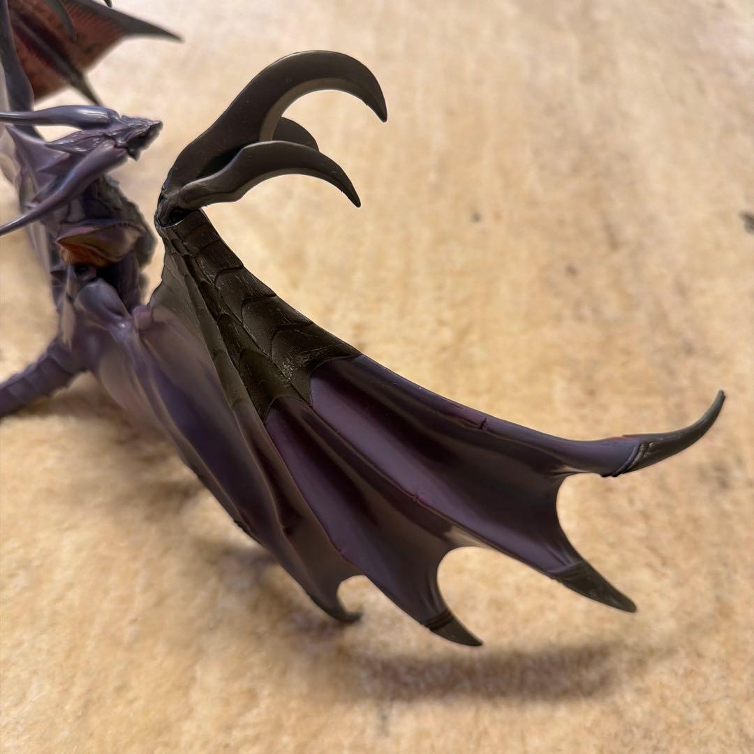 ファイナルファンタジー8 ガーディアンフォース バハムート フィギュア