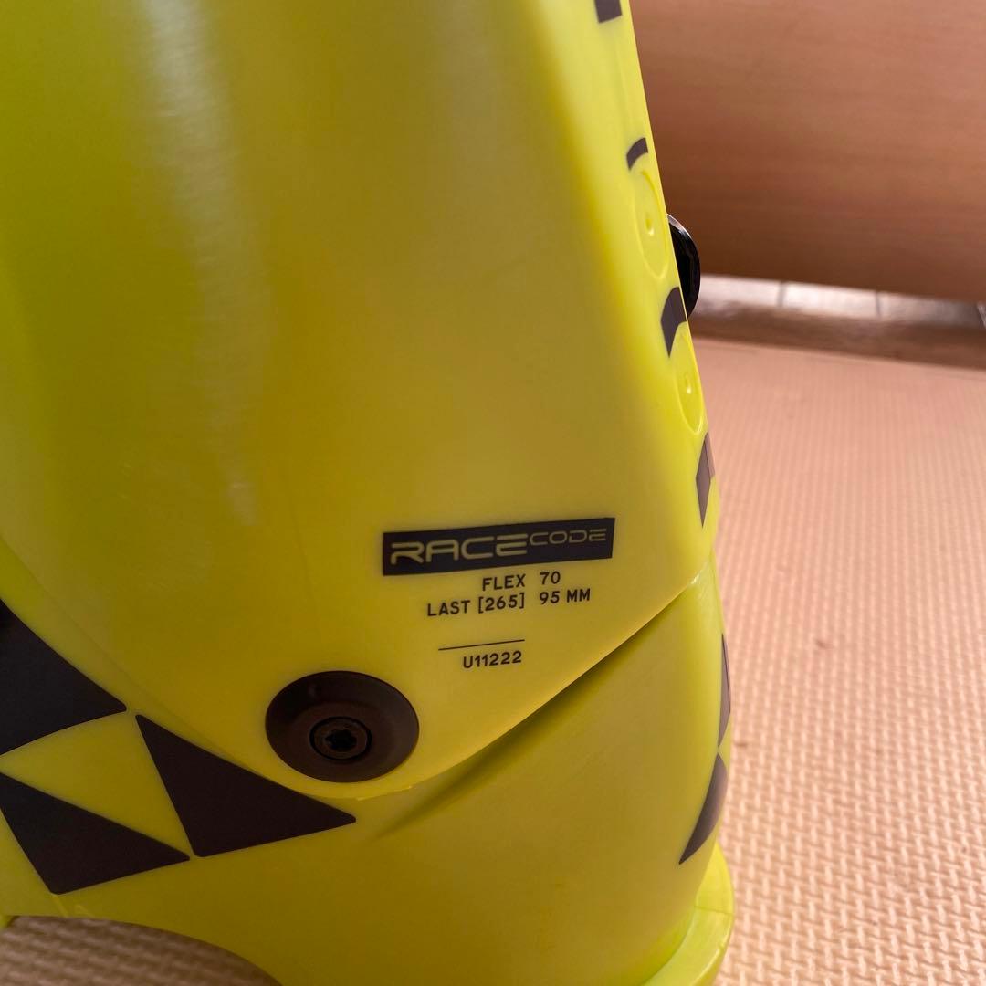 【新品・未使用】FISCHER RC4 PODIUM LT70 22.5cm