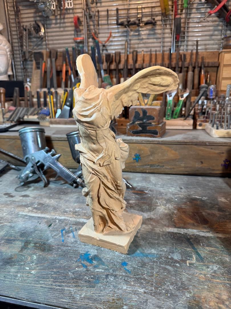 サモトラケのニケ・型製造・未仕上げ品 h350× w200×220 約1.5kg Amazon.co.jp: [FUPUTWO] サモトラケ ニケ 石膏像 フィギュア 勝利の