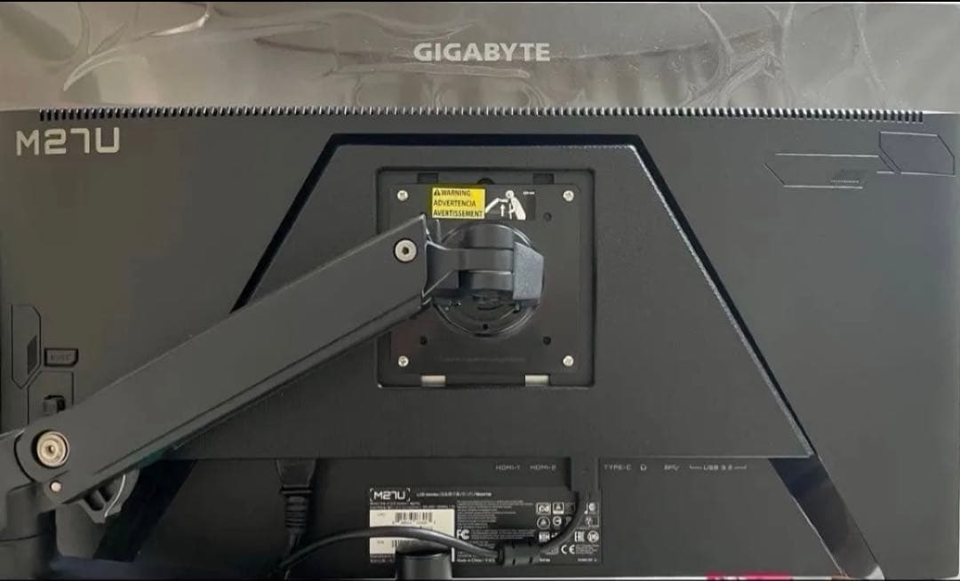 GIGABYTE M27U 4K27インチ 160Hz HDR600